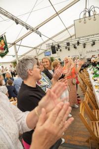 2023-SF-So-Fruehshoppen402