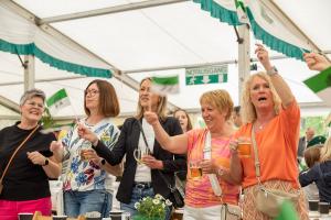 2023-SF-So-Fruehshoppen408